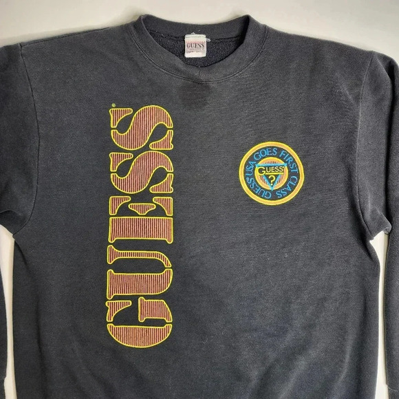 Vintage Guess First Class Sweatshirt Spellout Size Medium Distressed USA - Picture 3 of 10